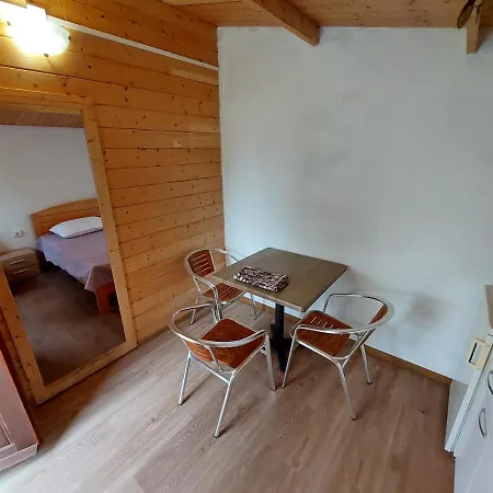 Vala Hrvaska Robinson